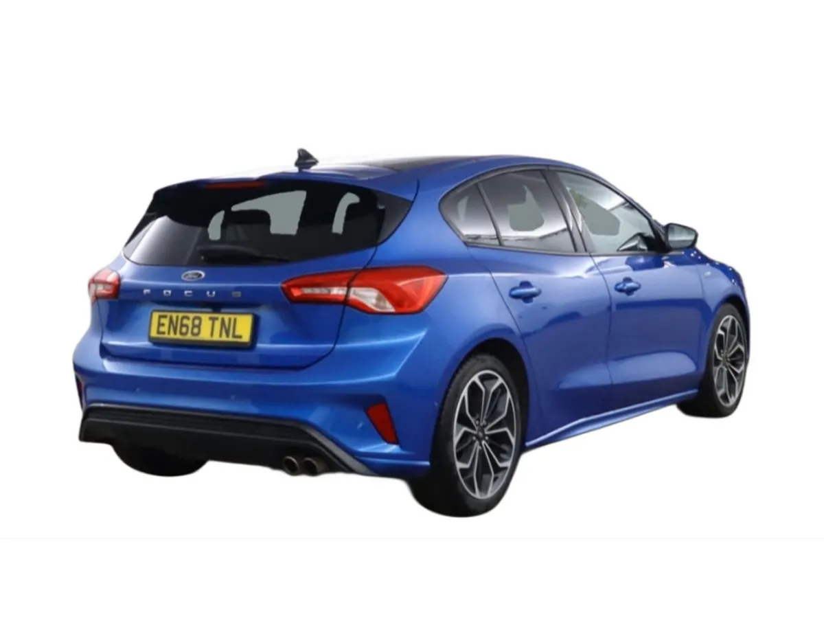 Ford Focus ST-LINE X TDCI - Image 2