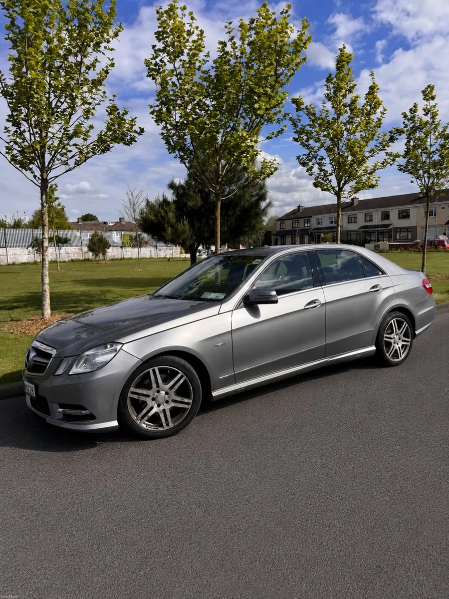 Mercedes-Benz E-Class - Image 1