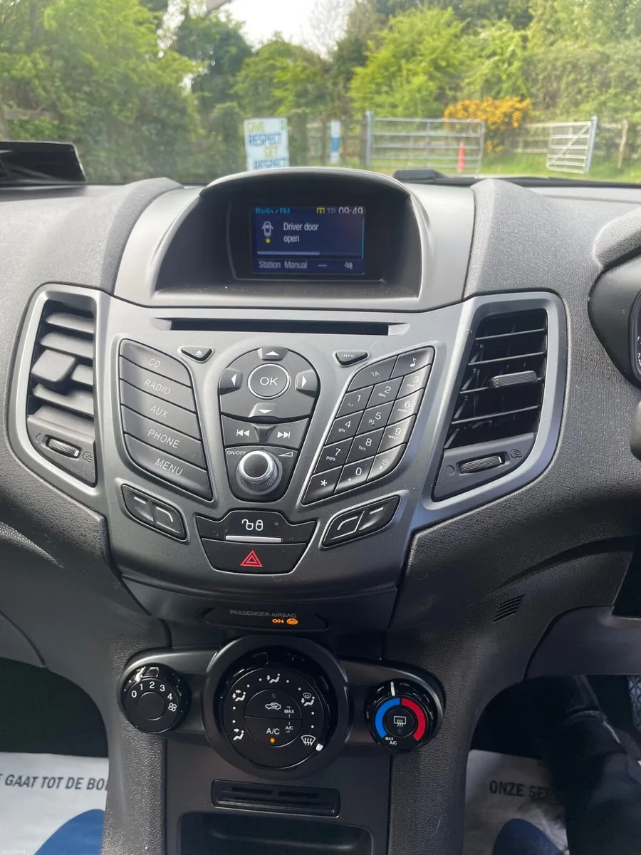 Ford Fiesta 2016 - Image 3