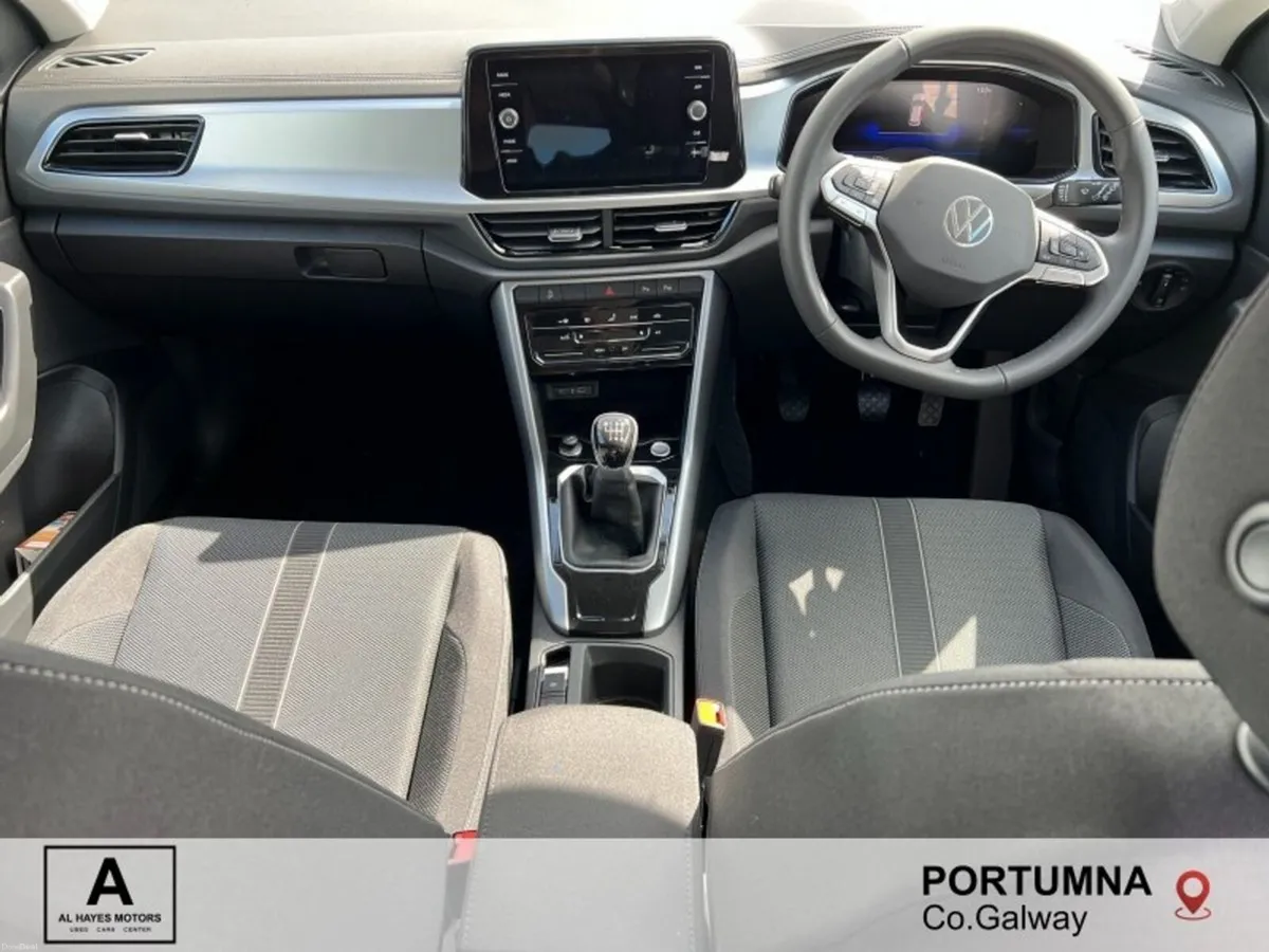 Volkswagen T-Roc EDITION 75 2.0TDI M6F 116HP - Image 2