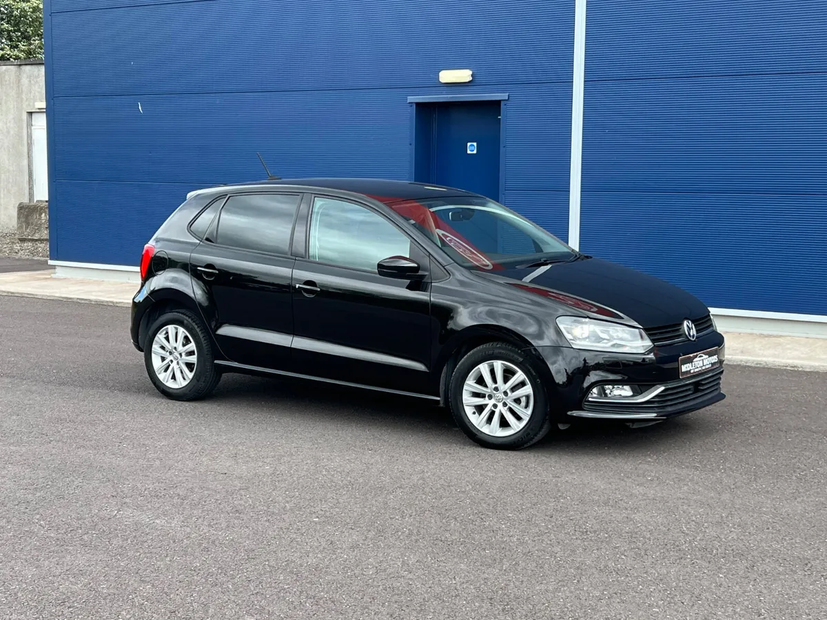 17 VW Polo 1.2 TSI Automatic DSG like new - Image 3