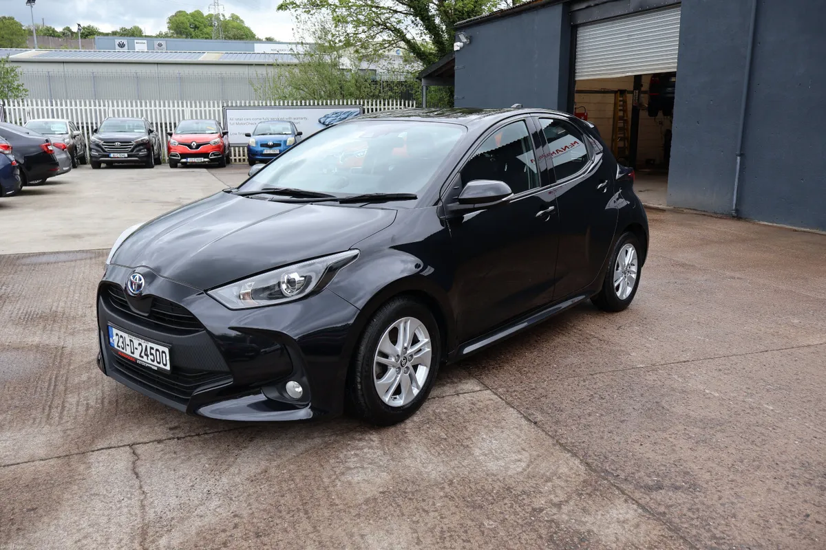 Toyota Yaris Luna Hybrid Auto  12 Months Warranty! - Image 5