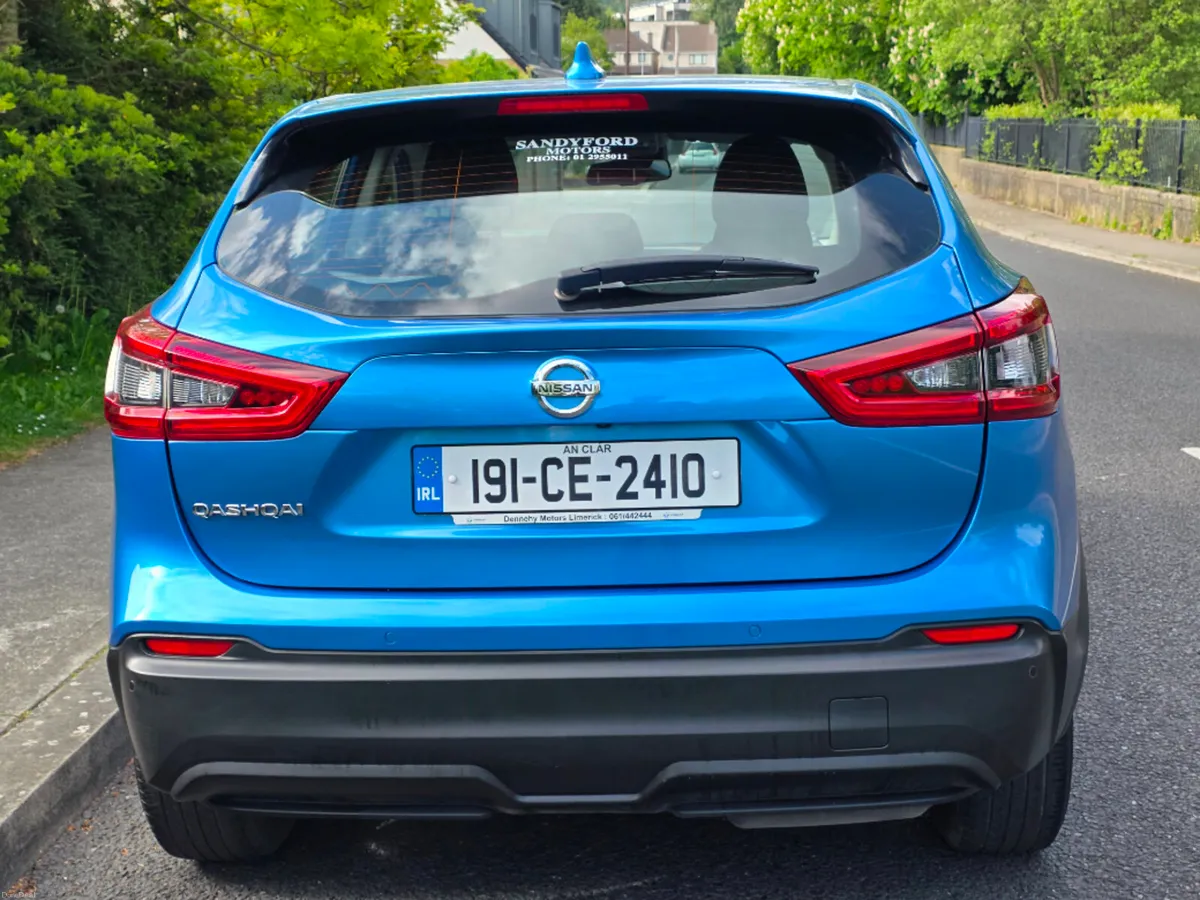 Nissan Qashqai 1.5 DCI Acenta Premium 115PS 5DR - Image 4