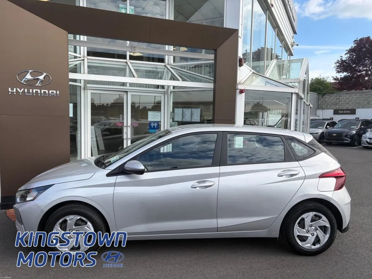 Hyundai i20 Classic 5DR - Image 3