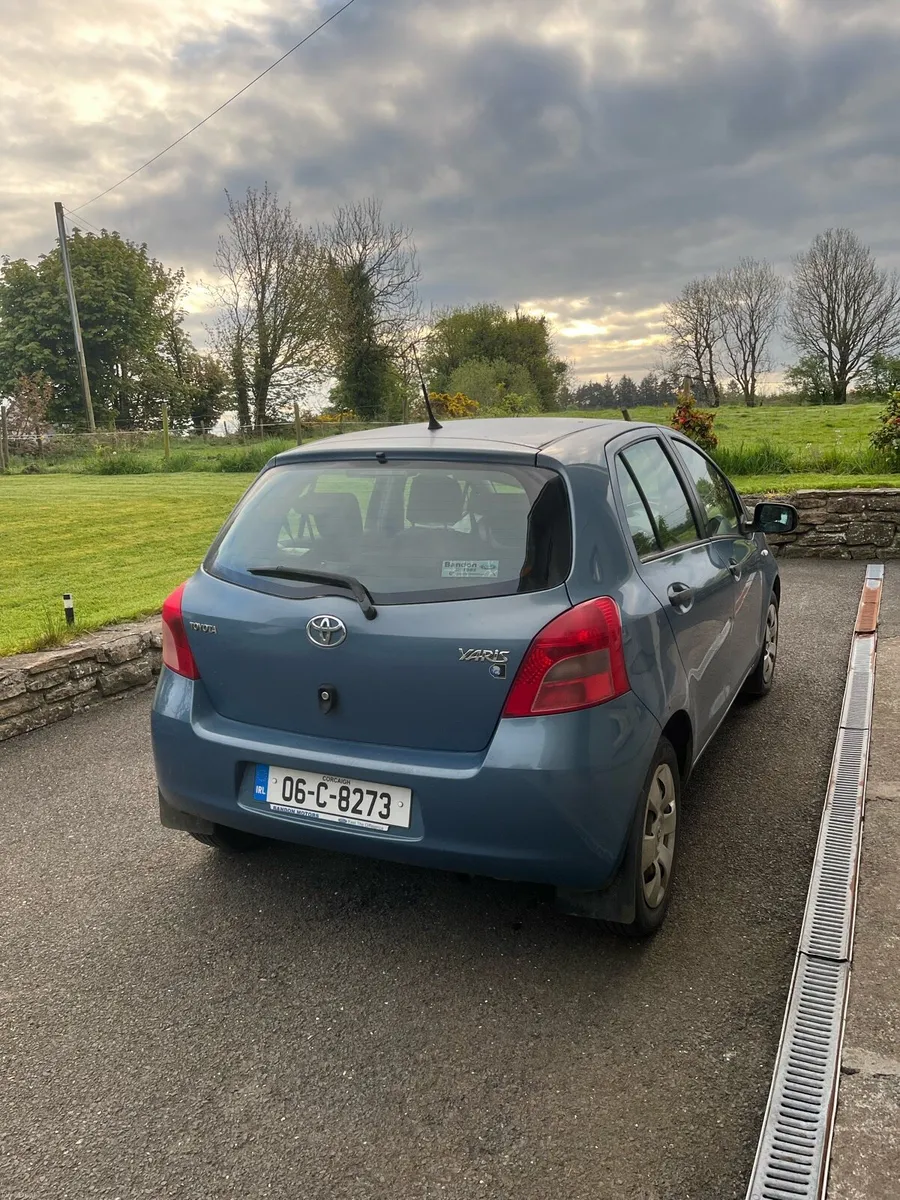 Toyota Yaris low mileage nct and tax - Image 4