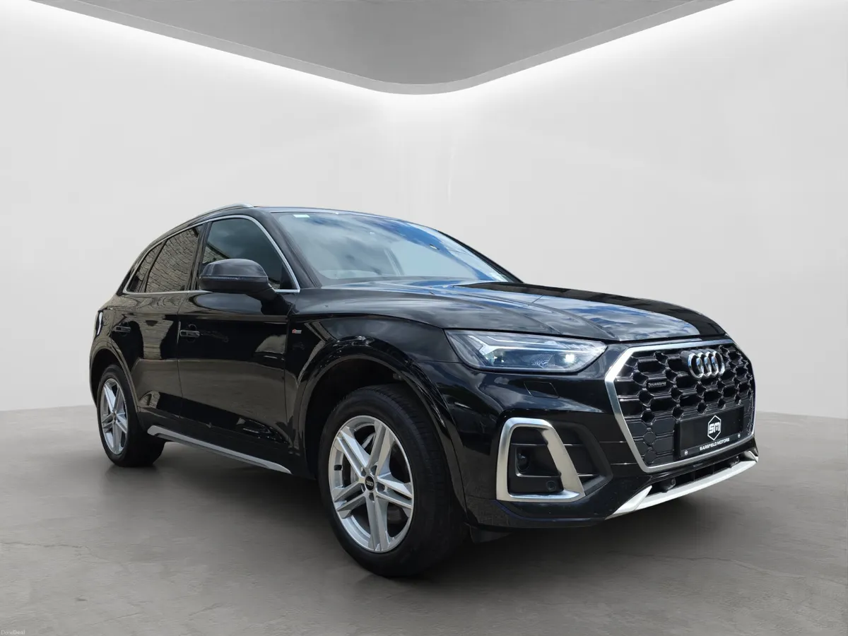 2023 AUDI Q5 50 TFSI E S-LINE QUATTRO. - Image 1