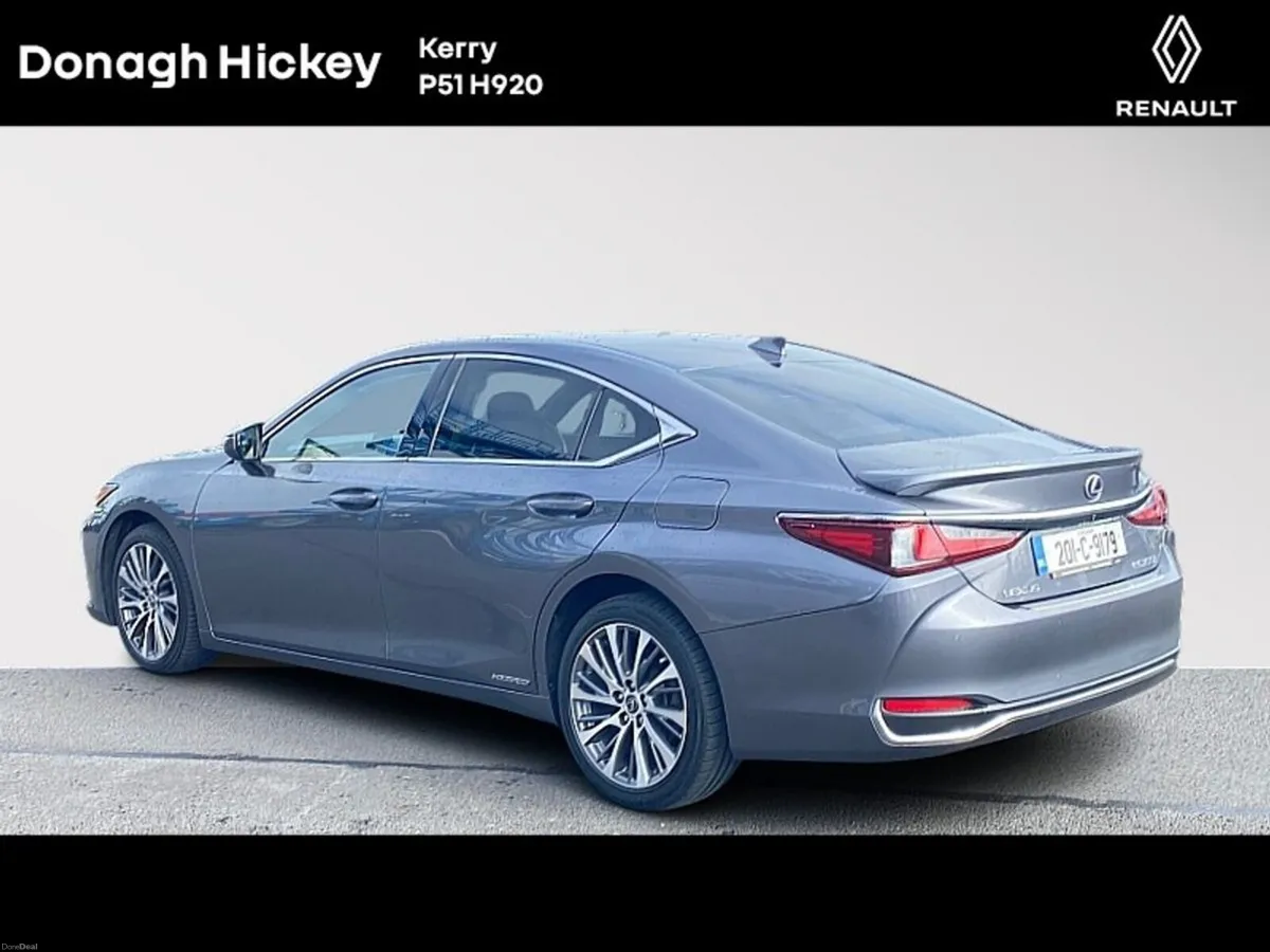 Lexus ES 300h Executive Sunroof - Image 3