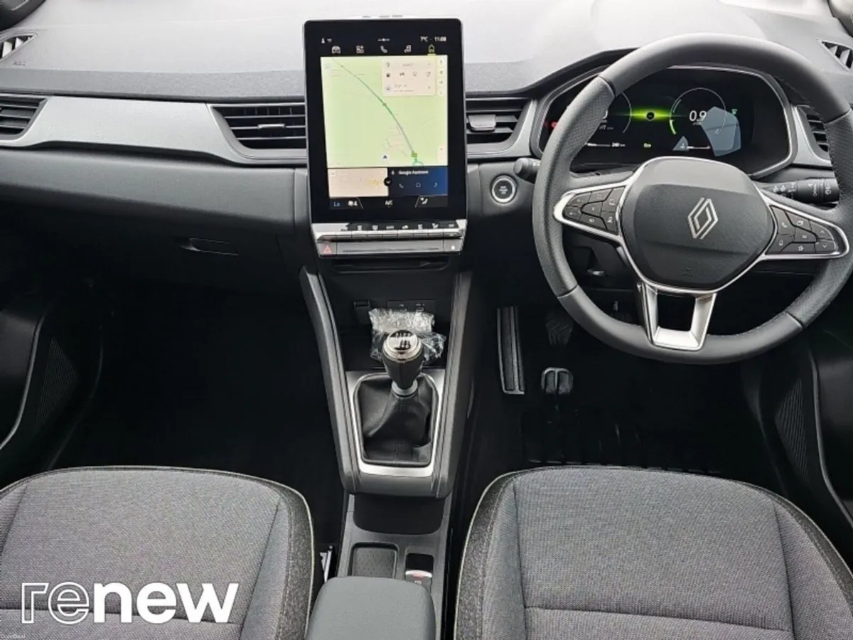 Renault Captur TECHNO 1.2 TCE 115 BHP 5DR *DEMO MO - Image 2
