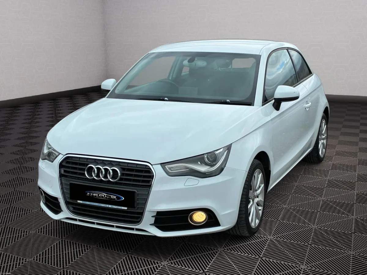 AUDI A1 1.4 TFSI *Automatic* - Image 2