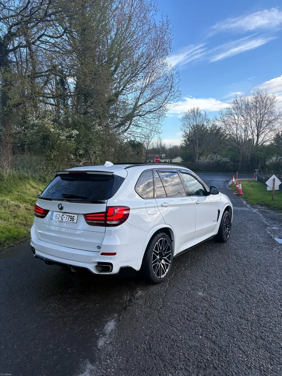2015 X5 M-Sport XDrive40E - Image 2