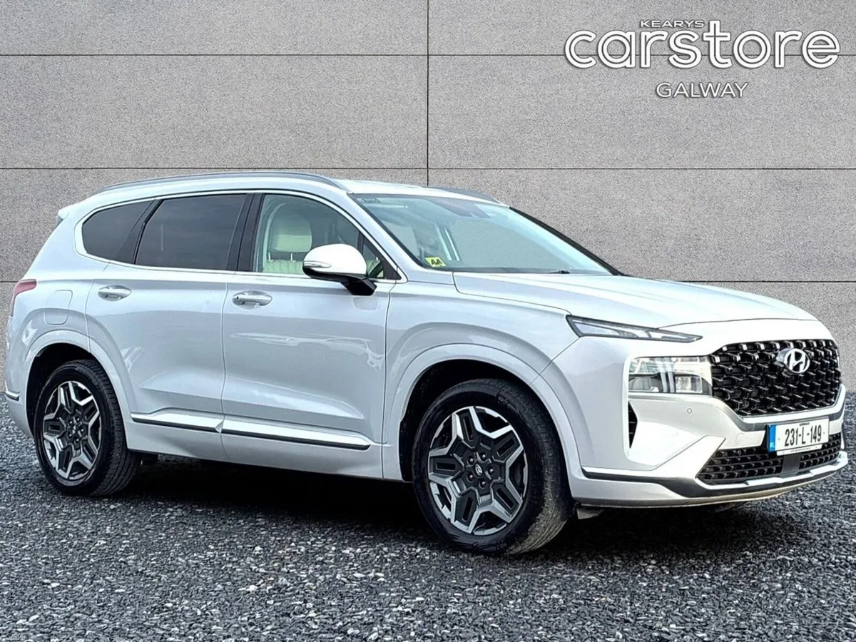 Hyundai Santa Fe 1.6 PHEV 4WD Executive Plus Auto - Image 1