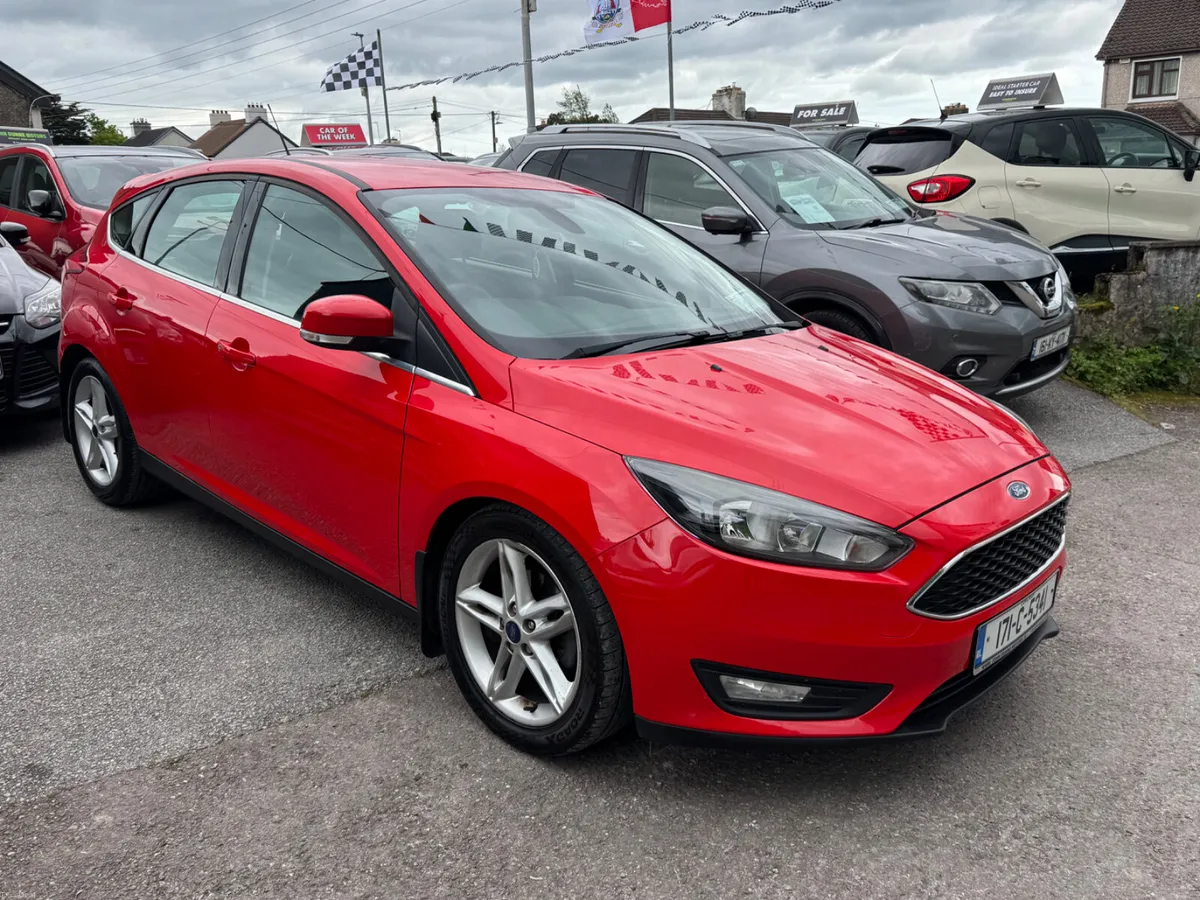 Ford Focus very low mileage - Image 3