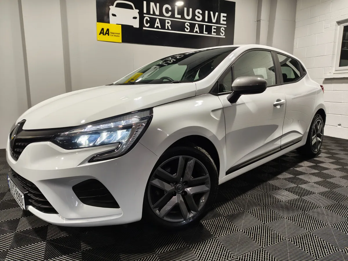 Renault Clio 2022 1.0 DYNAMIQUE EDITION SIX SPEED - Image 1