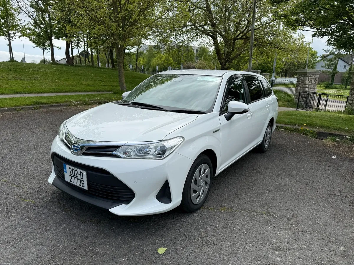 2020 Toyota Corolla Fielder Hybrid | Auto | Safety - Image 3