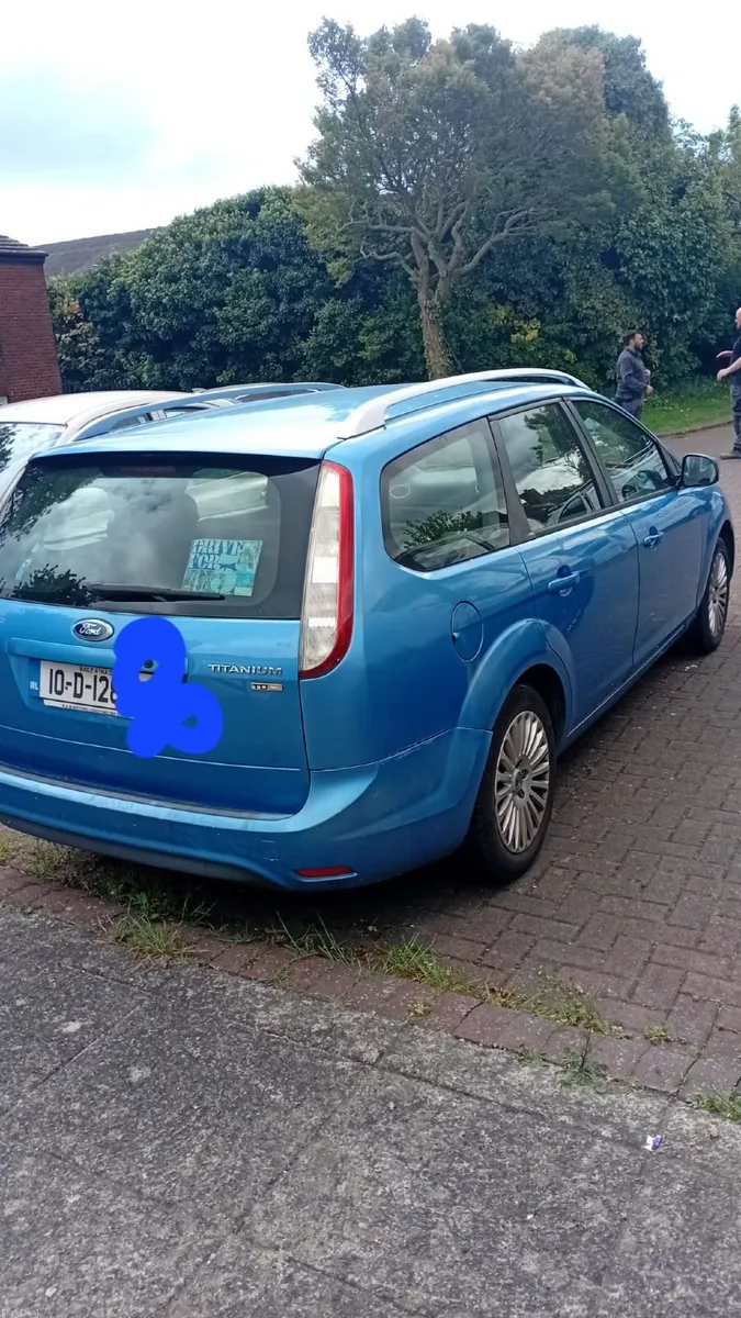 Ford Focus 2010 - Image 3