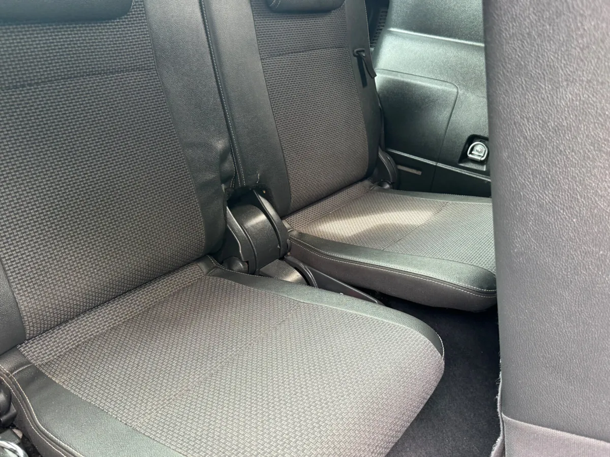 Toyota Verso 7 seater - Image 6