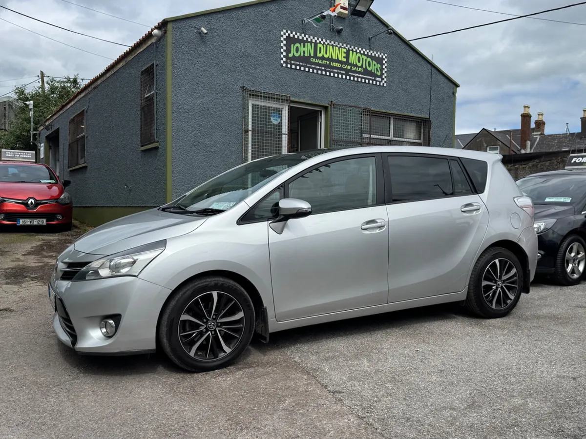 Toyota Verso 7 seater - Image 3