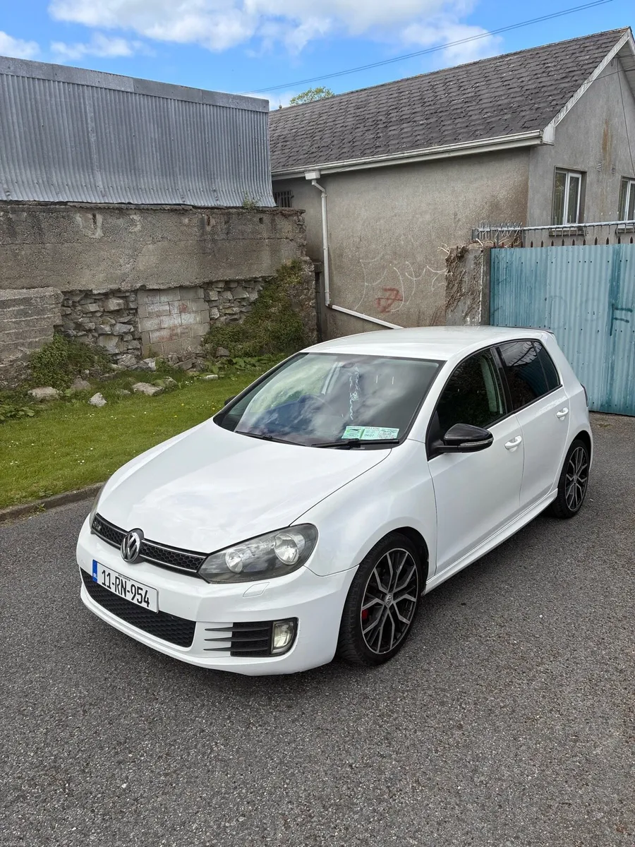 2011 VW Golf - Image 1