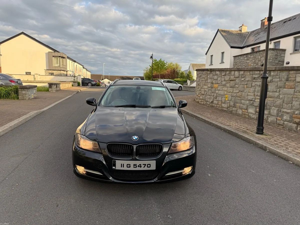 BMW 318D E91 ESTATE 2011 NCTD - Image 2