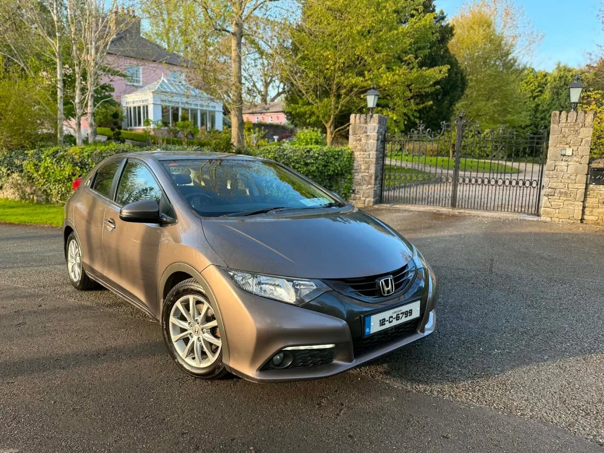 2012 Honda Civic - Image 1