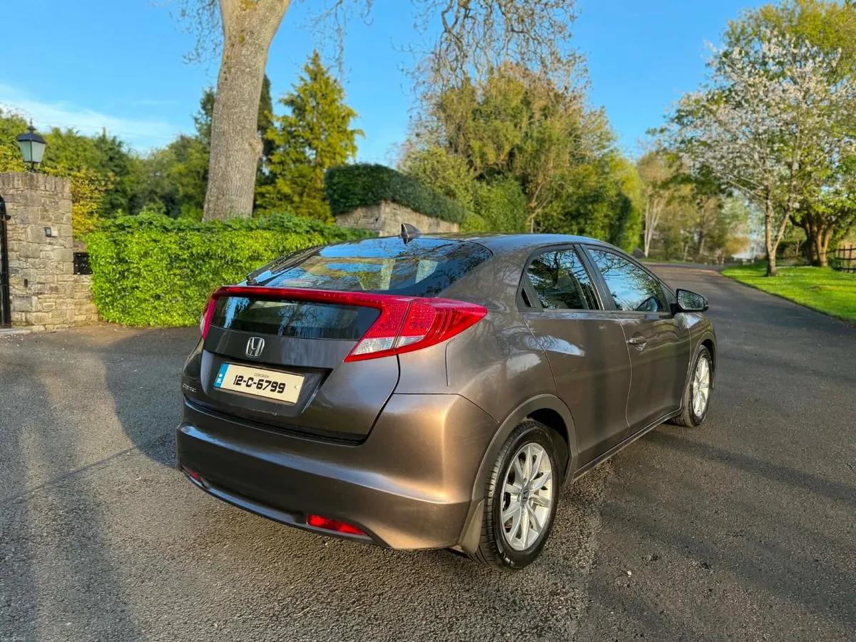 2012 Honda Civic - Image 3