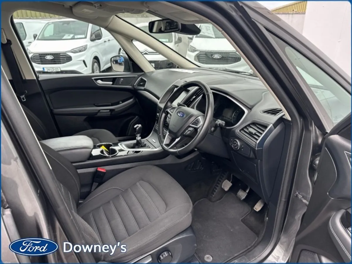 Ford Galaxy 2.0 TD  150 PS TITANIUM - Image 2