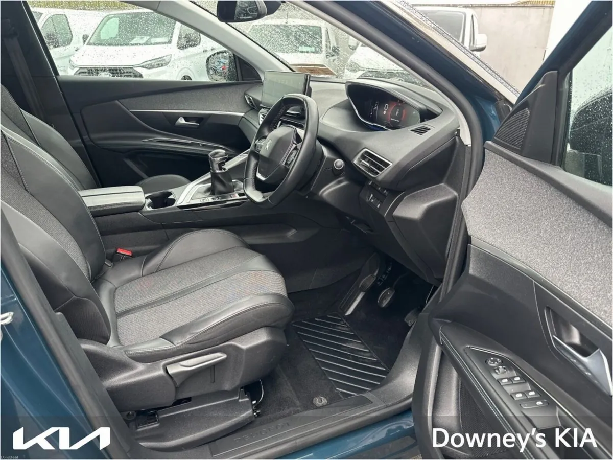 Peugeot 3008 1.5 DIESEL Allure - Image 2