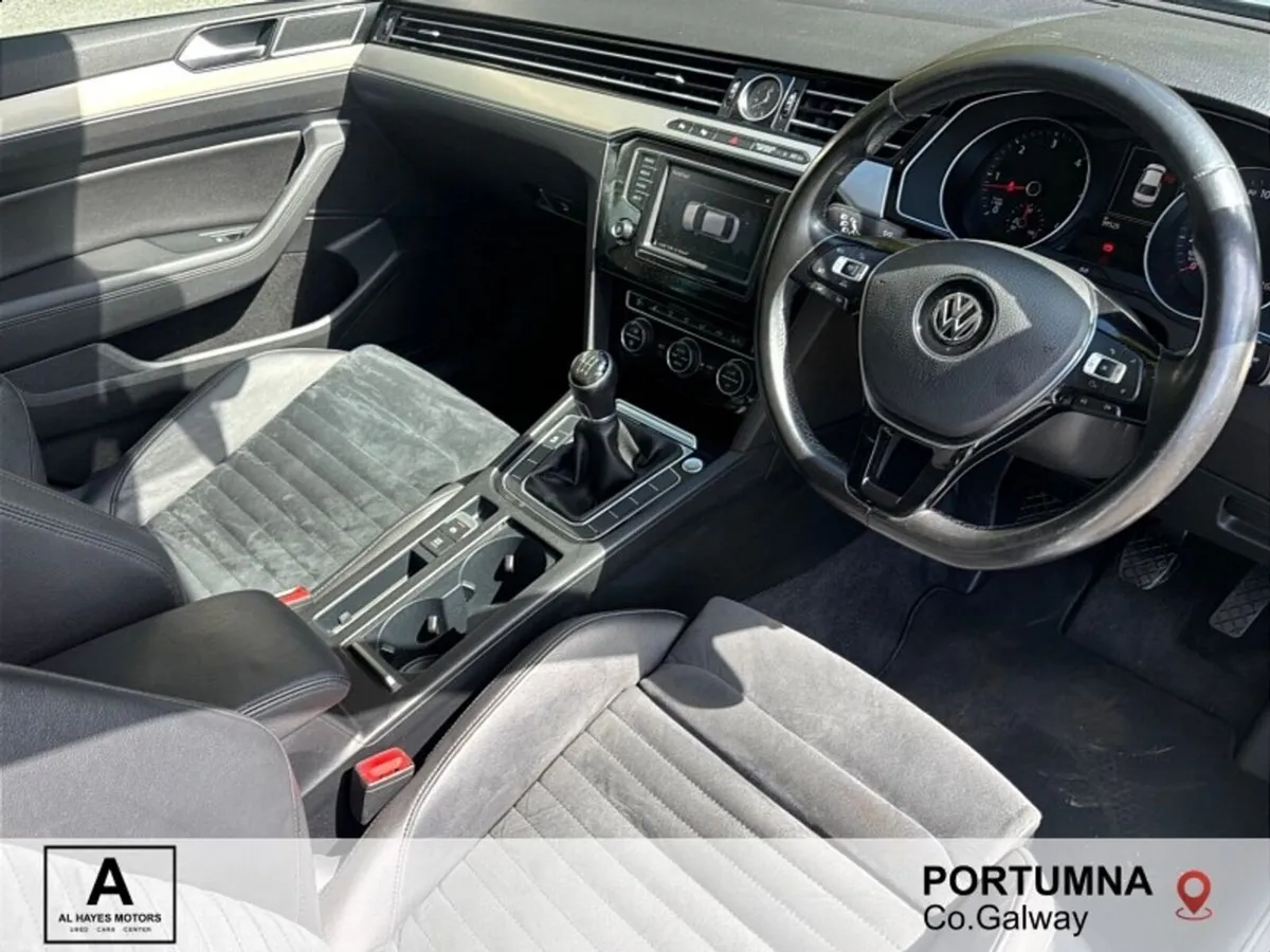 Volkswagen Passat HIGHLINE 1.6 TDI 120HP - Image 2