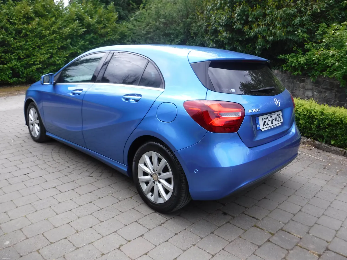 MERCEDES A180 1.6 AUTO LOW MILES HIGH SPEC - Image 4