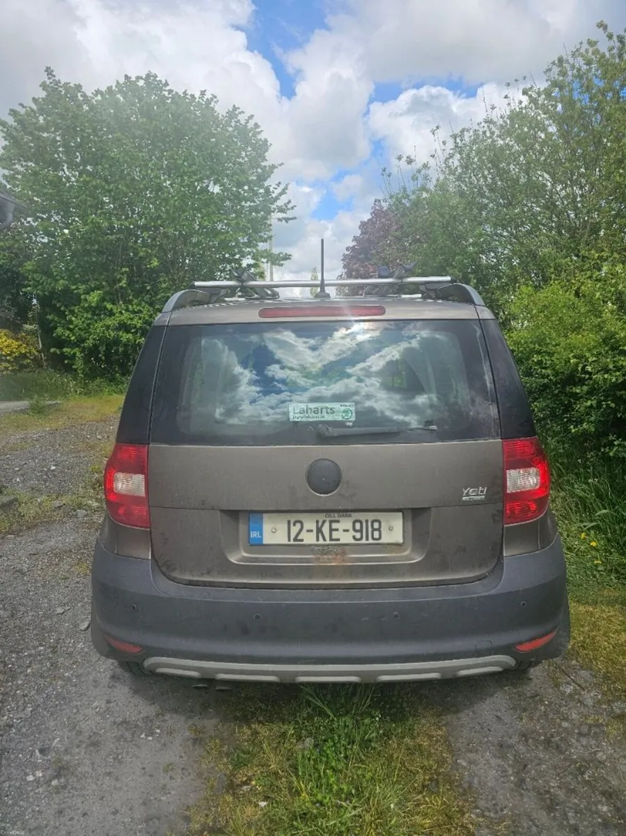 Skoda Yeti 2012 - Image 2