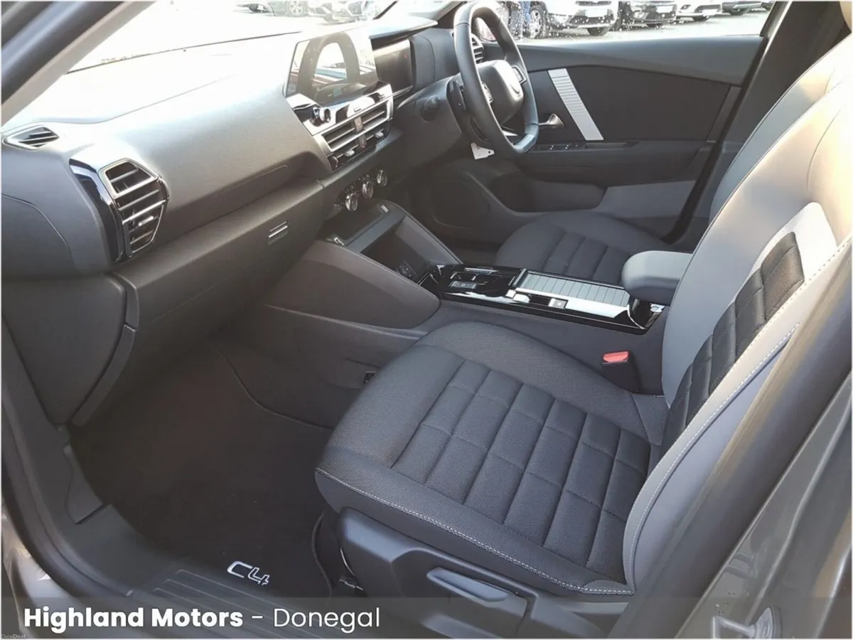 Citroen C4 YOU! PureTech MHEV Auto ** NEW MODEL ** - Image 5