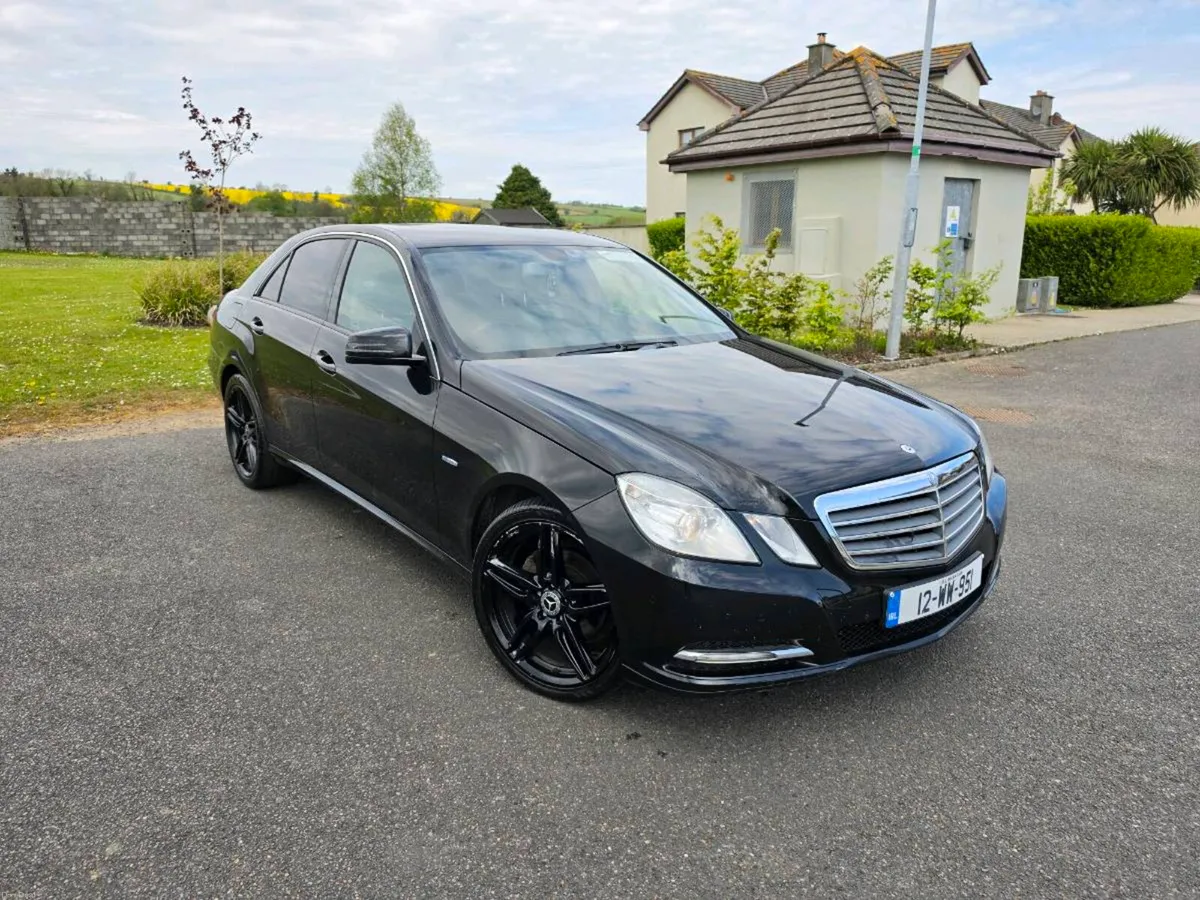 Mercedes E200 CDI - Image 1