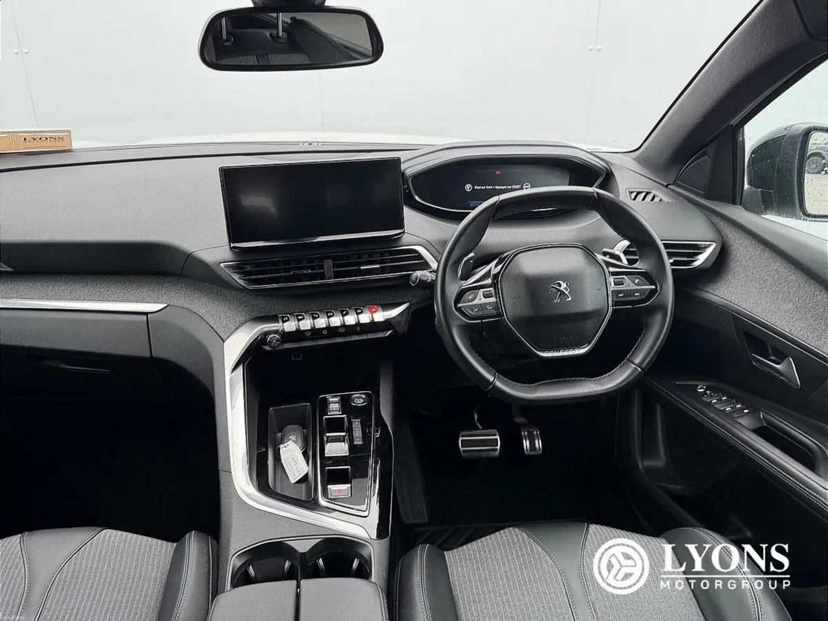 Peugeot 5008 1.5 BlueHDi 130bhp Allure Auto - Image 4