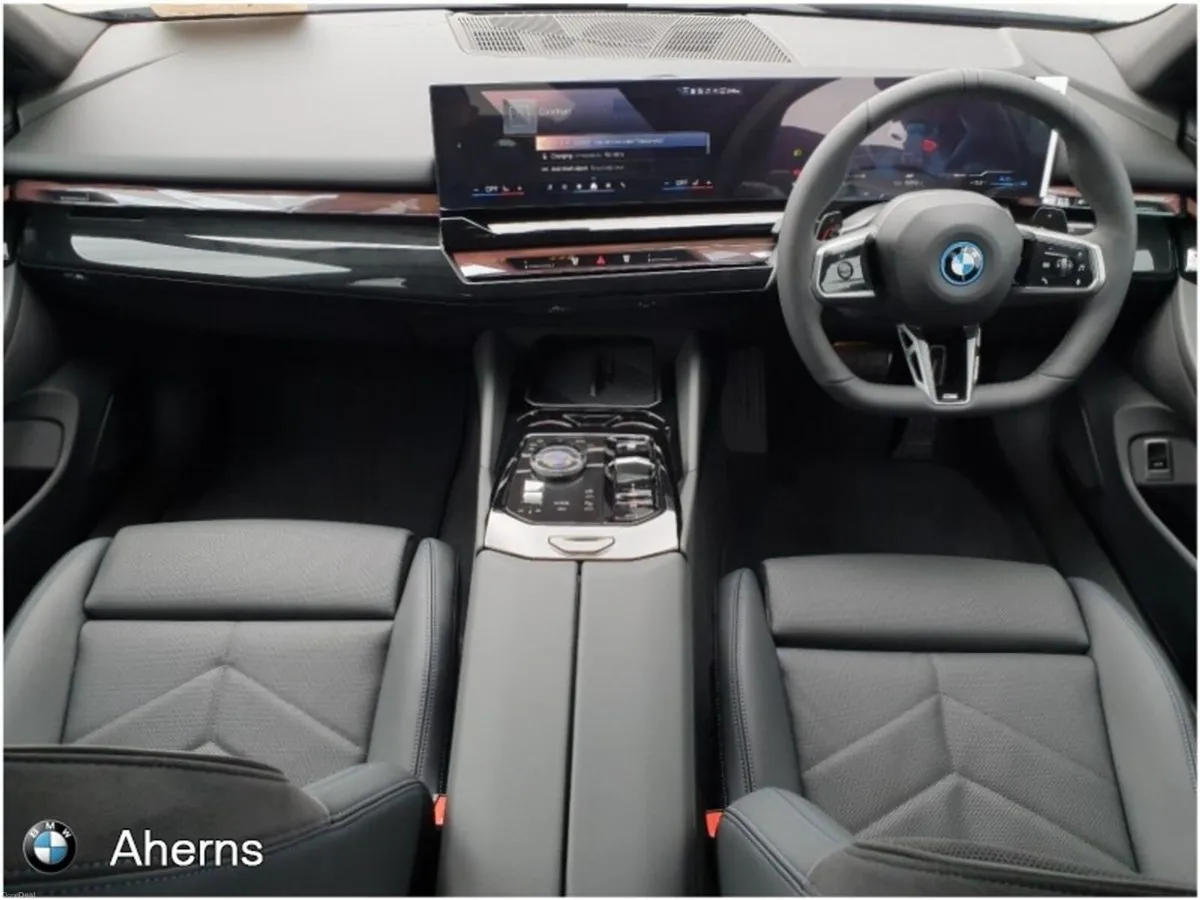 BMW 5-Series 530e M Sport - Image 5