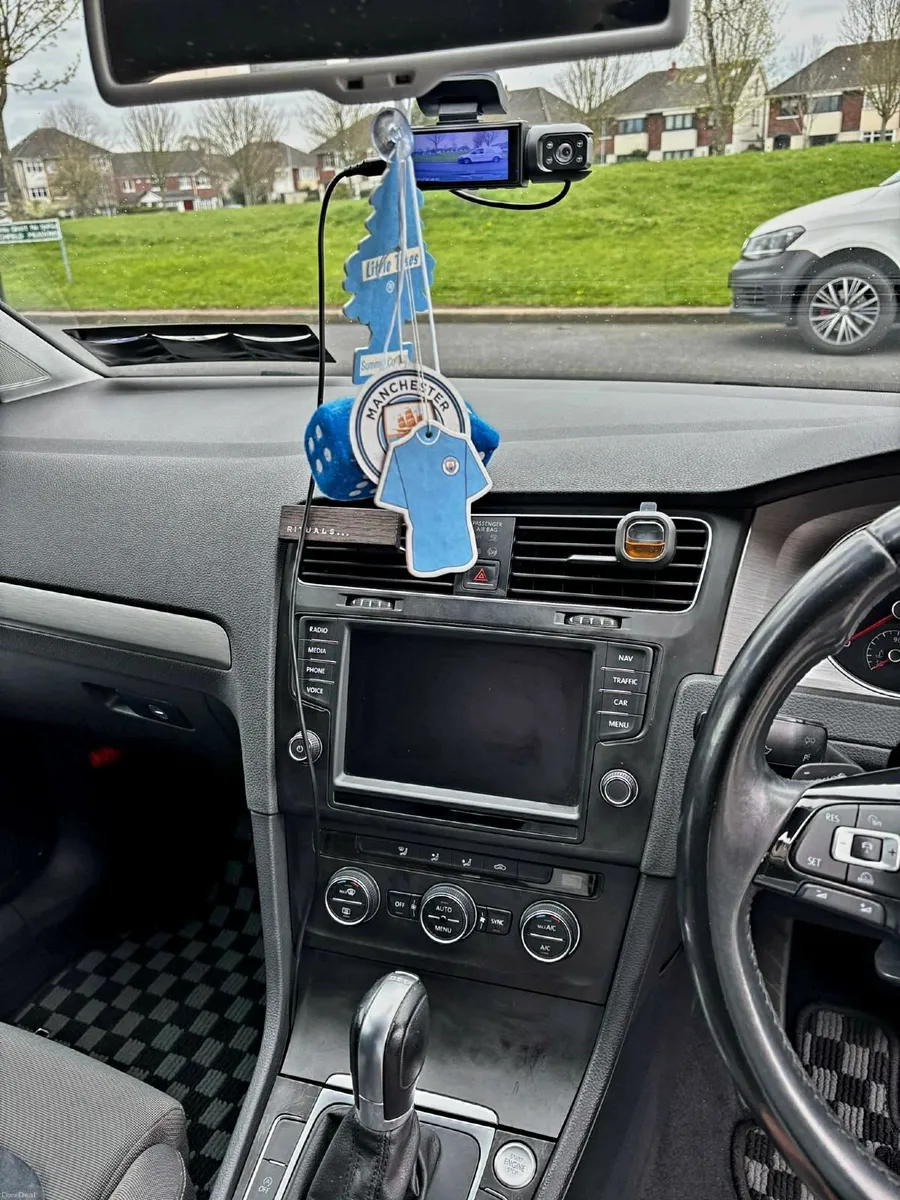 Volkswagen Golf 2015 - Image 3