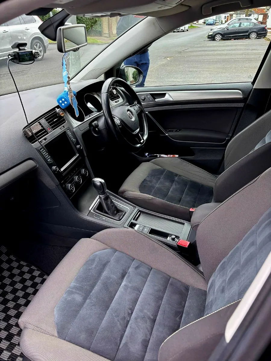 Volkswagen Golf 2015 - Image 4