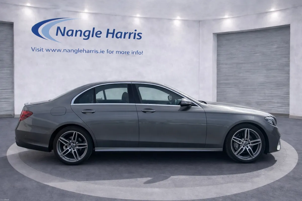 Mercedes-Benz E-Class AMG LINE - Image 6