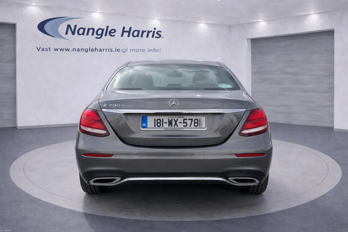 Mercedes-Benz E-Class AMG LINE - Image 4