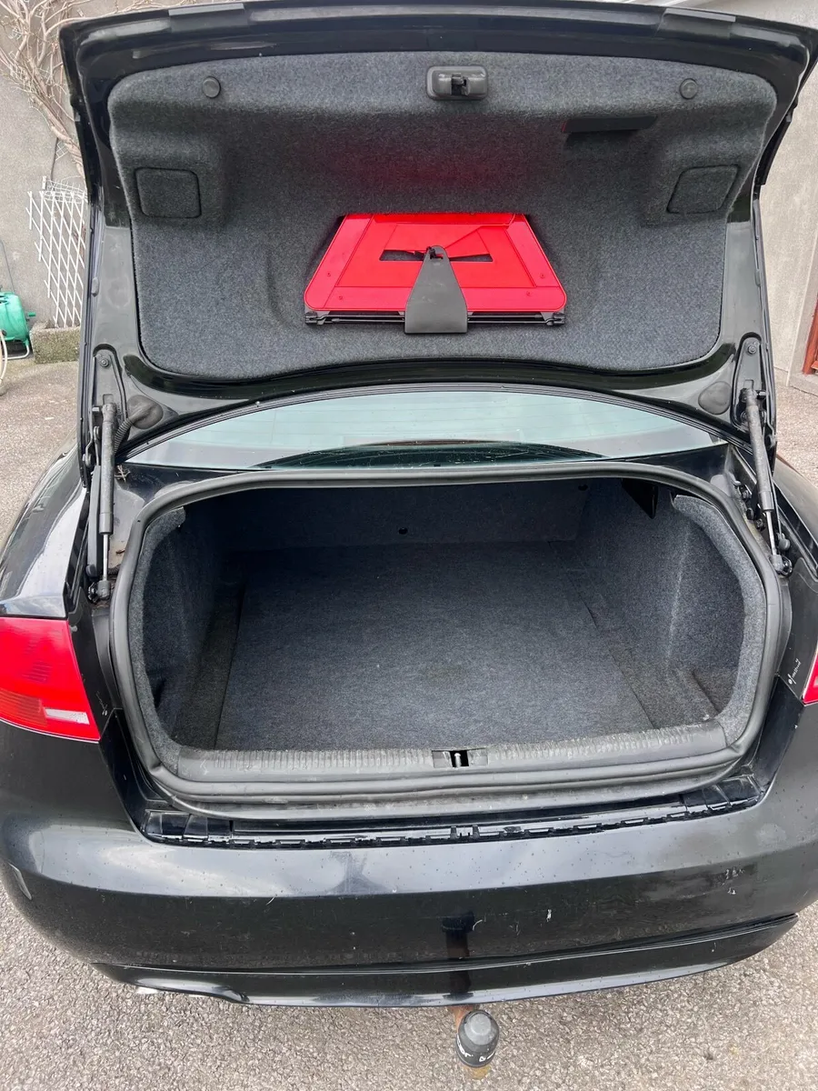 Audi A4 2008 sline - Image 2