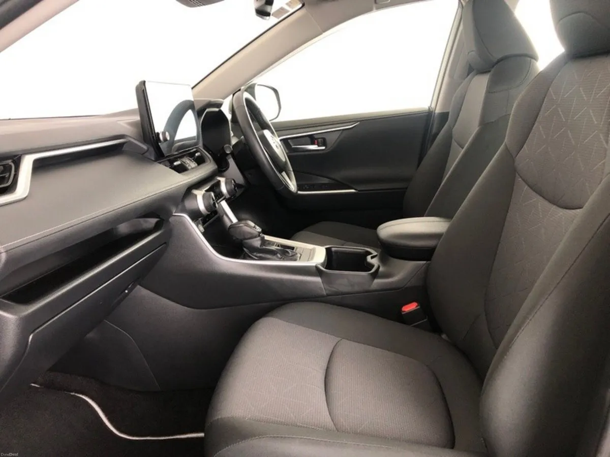 Toyota RAV4 Hybrid Luna - Image 6