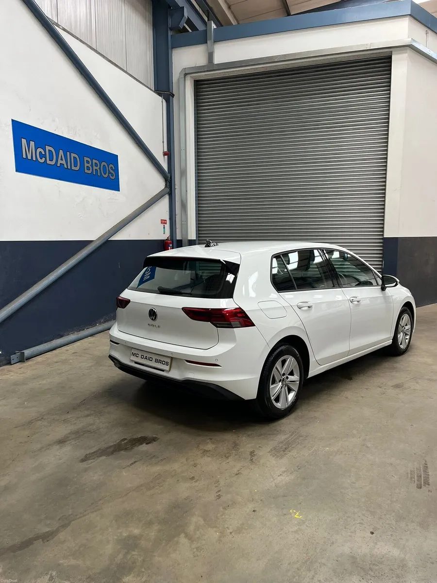 2022 Volkswagen Golf 1.0 Tsi - Image 3