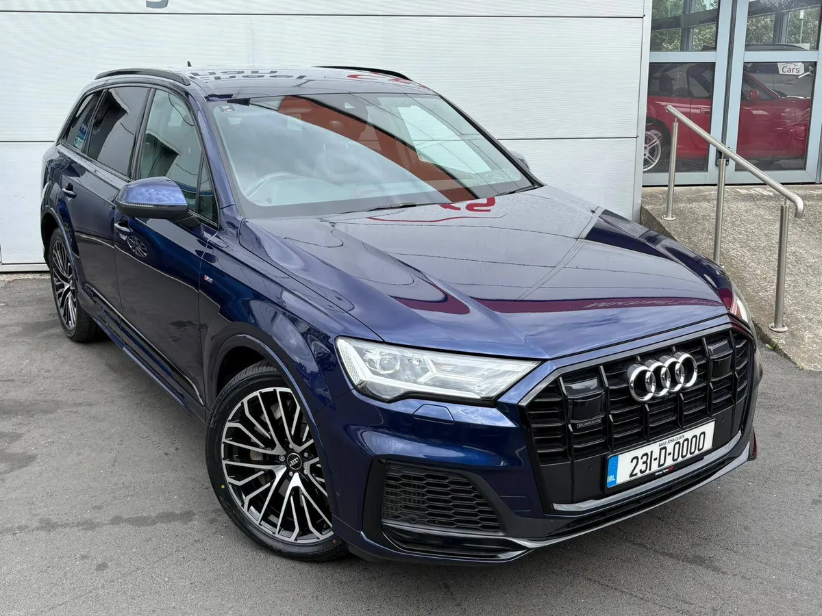 2023 Audi Q7 55e TFSI S Line, Auto, 21" Alloys - Image 3