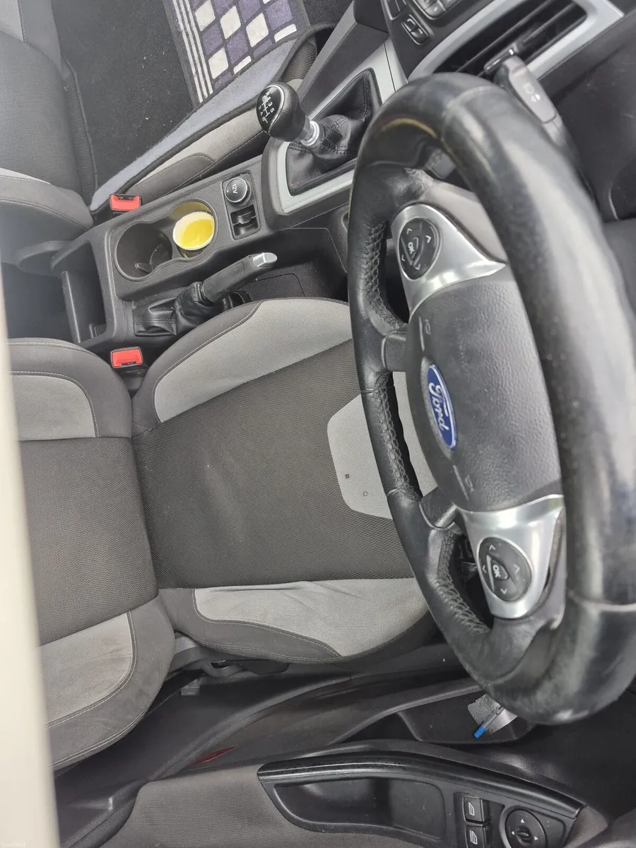 Car - Image 1