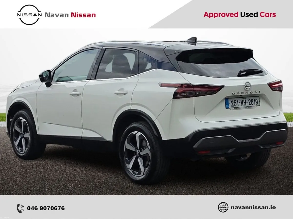 Nissan Qashqai 1.3 PET MILD HYBRID SV PREMIUM - Image 6