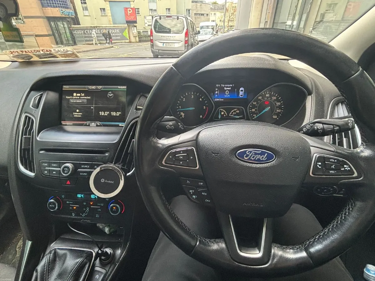 Ford Focus 2015 - Image 3