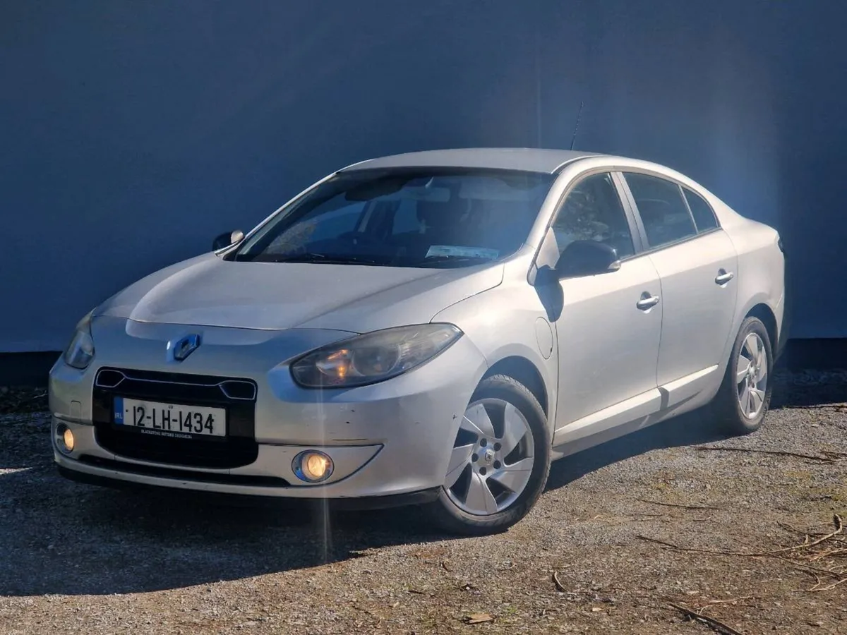 2012 RENAULT FLUENCE ELECTRIC! SAVE MONEY! - Image 3