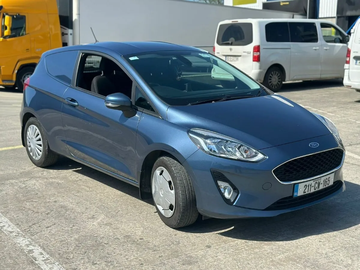 Ford Fiesta 2021 - Image 4