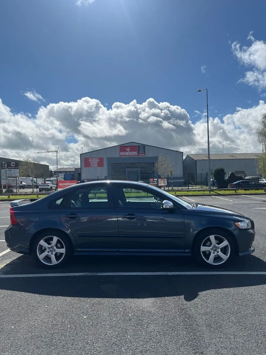 Volvo S40 R-Design 1.6L D - Image 3