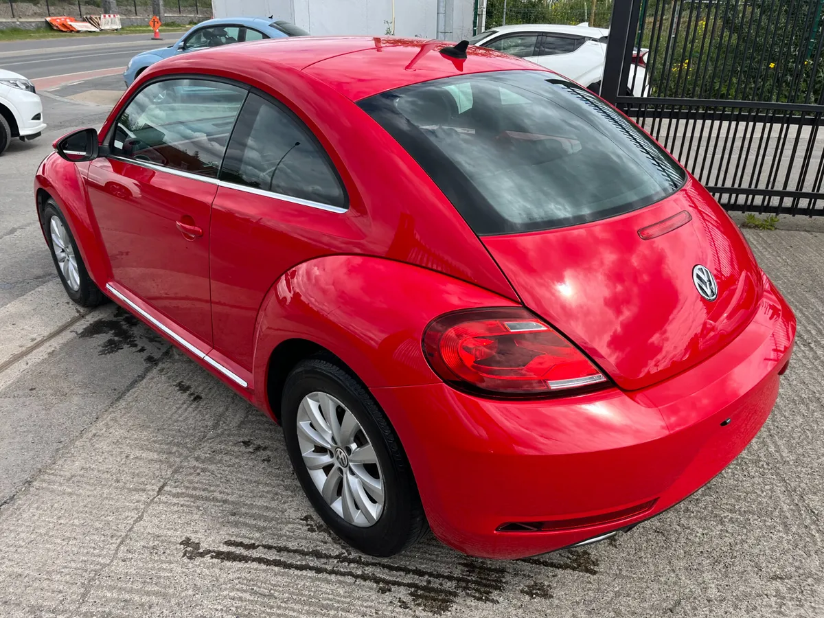 VOLKSWAGEN BEETLE 2017, 1.2 TSI AUTO LOW KMS - Image 3