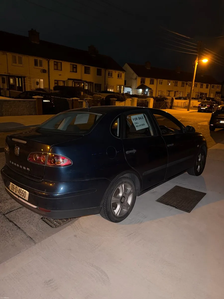 Car - Image 3